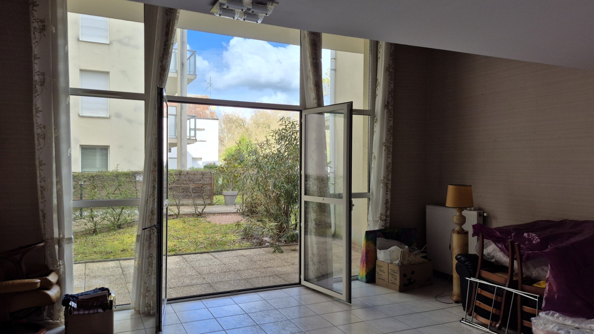 DUPLEX AVEC JARDIN PRIVATIF ET PARKING